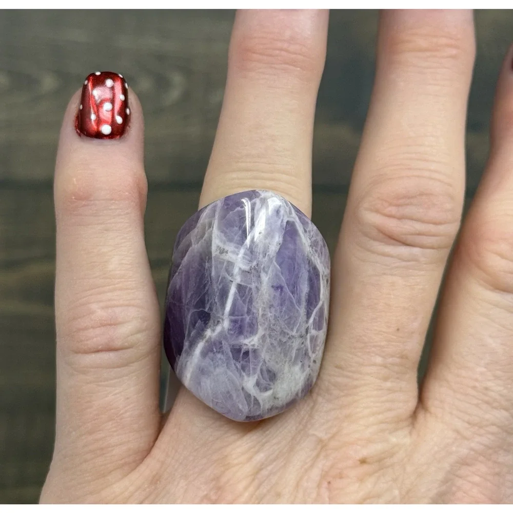 Chunky One Piece Purple Amethyst Raised Face Polished Stone Ring Size 8